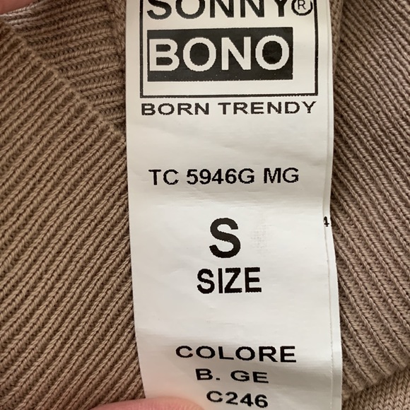 Men’s Sweater - Picture 4 of 6